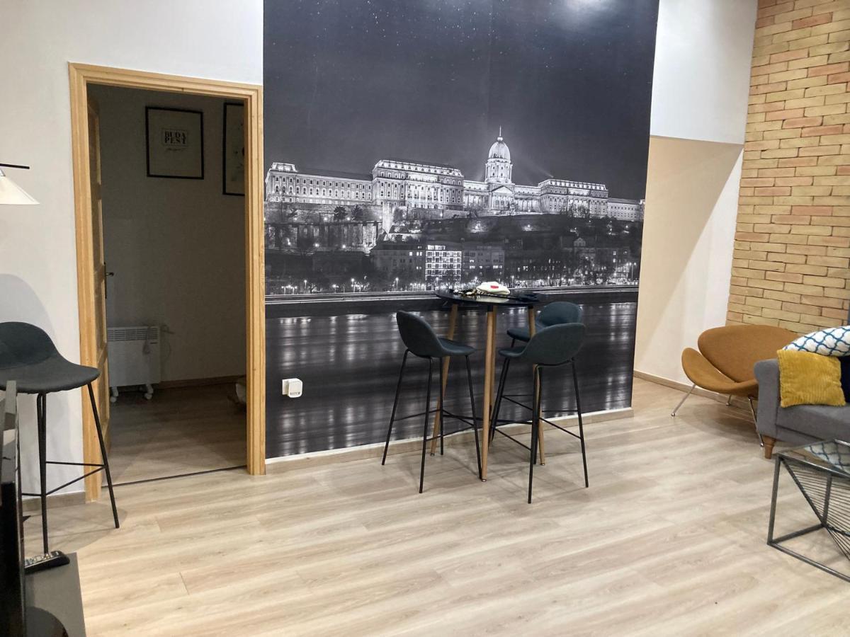 Roland Apartment Downtown - Korut Budapest Exteriör bild