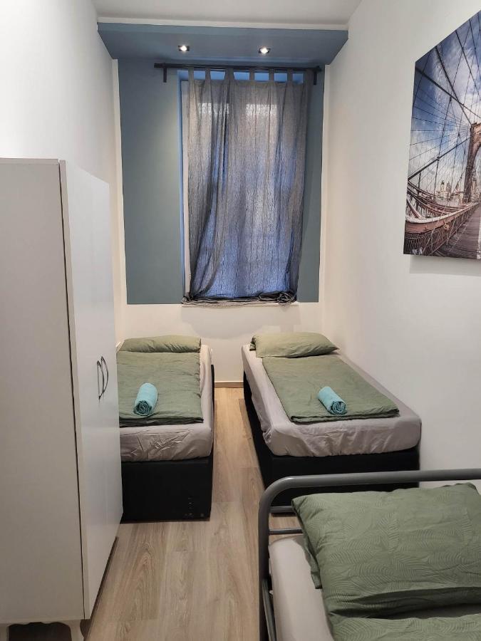 Roland Apartment Downtown - Korut Budapest Exteriör bild
